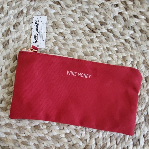 Handbags - 🌺 3/$9🌺  Mini zippered pouch "wine money "